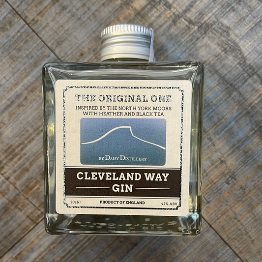 Daisy Distillery - Cleveland Way Gin - The Original One (20cl)